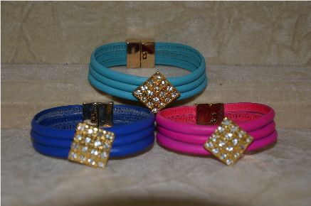 BRACELETE 3 BIS METAL C/ 16 STRASS CÓD.0174